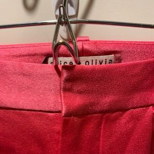 Alice and Olivia short. Brand new and with tags. Size 2